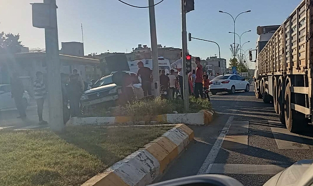 Akçakale yolunda trafik kazası