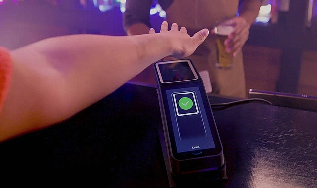 Amazon, palm okuma teknolojisine yaş doğrulamasını ekliyor