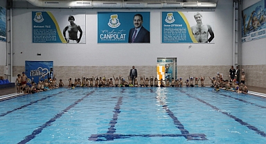 Başkan Canpolat, spor kurslarındaki gençlerle bir araya geldi