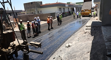 Başkan Ekinci asfalt çalışmalarını inceledi 