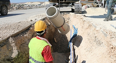 Birecik ilçesinde alt yapı projeleri aralıksız devam ediyor