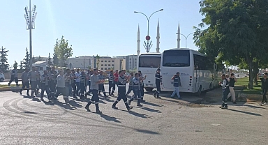 DEDAŞ çalışanları Urfa dahil 6 ilde iş bırakma eylemi yaptı