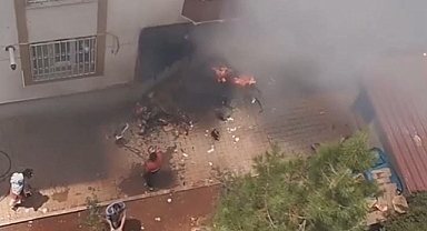 Ekmek yapan kadınlar az kalsın binayı yakıyordu