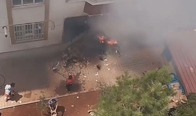 Ekmek yapan kadınlar az kalsın binayı yakıyordu