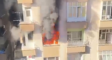 Haliliye'de bir apartman dairesinde yangın çıktı! 