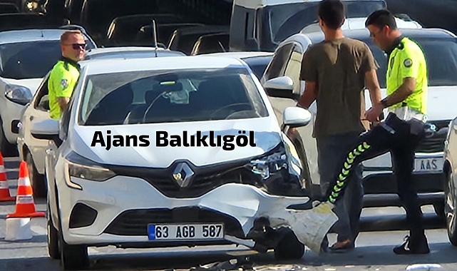 Haliliye'de trafik kazası! Taksi ile otomobil çarpıştı