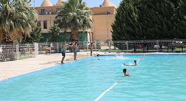 Harran’da çocuklara yönelik yüzme kursu açıldı