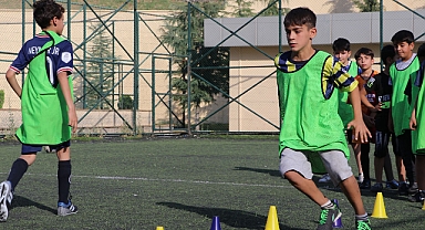 Karaköprü'de çocuklar sporla gelişiyor