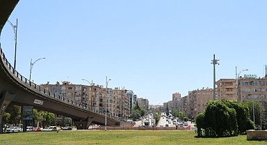Şanlıurfa yapılan ilave köprü ile adeta nefes aldı