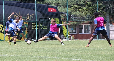 Şanlıurfaspor sıkı çalışıyor