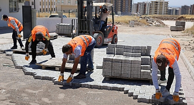 Seyrantepe'de yeni yollar hizmete sunuluyor