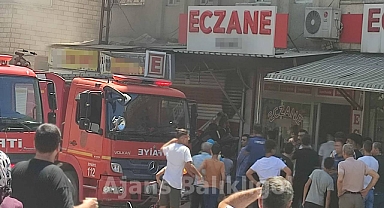 Urfa'da ısınan klima yangına neden oldu