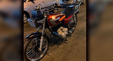Urfa’da park halindeki motosiklet çalındı!