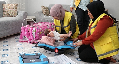 Yenidoğan bebeklerin ilk hediyeleri haliliye belediyesinden 