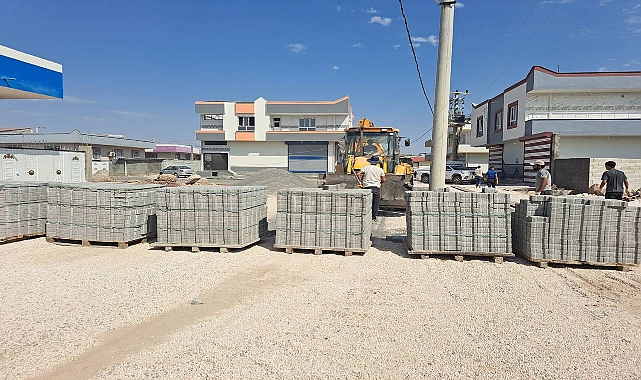 Hürriyet mahallesinde cadde ve sokaklar yenileniyor