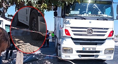 Şanlıurfa'da TIR’ın altında kalan çocuk hayatını kaybetti