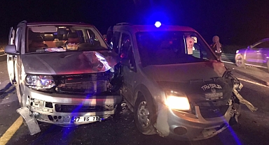 Urfa - Diyarbakır yolunda zincirleme kaza! Ölü ve yaralılar var