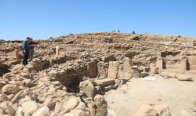 Vali Ayhan, Göbeklitepe ile Karahantepe’de incelemelerde bulundu