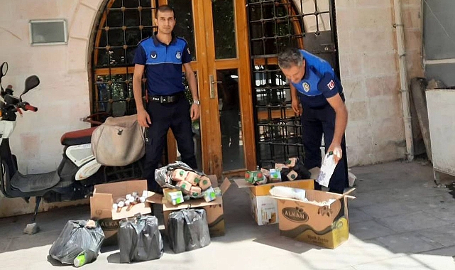 Viranşehir’de tarihi geçmiş çok sayıda gıda ürünü ele geçirildi