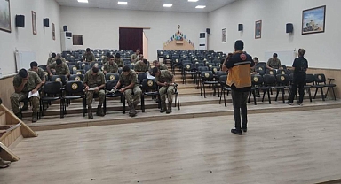 Askeri personele ilk yardım eğitimi verildi