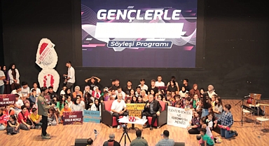 Başkan Beyazgül, gençlerle buluştu 