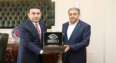 Başkan Özyavuz, Vali Şıldak'ı ağırladı