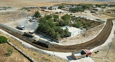 Büyükşehir Belediyesinden ilçelerde sathi asfalt çalışması 