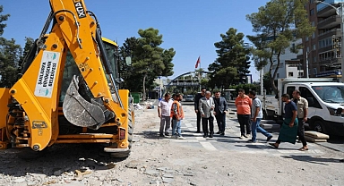 Depremden ağır hasar alan lanlarda çevre düzenlemesi başlatıldı