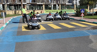 Haliliye Belediyesi ile çocuklara trafik kültürü aşılanıyor