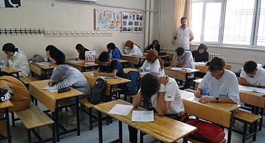 Haliliye'de gençlere yönelik ücretsiz deneme sınavları 