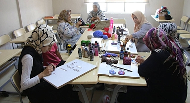 Haliliyeli kadınların sosyal ve ekonomik hayatlarına katkı 