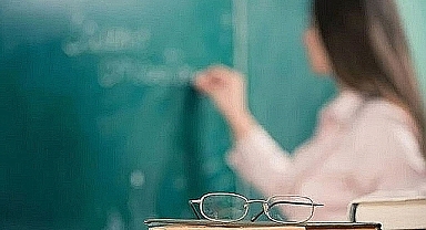 Öğretmenlik kariyer basamakları sürecine ilişkin yeni formül 