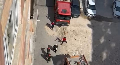 Urfa'da korkutan yangın! Çok sayıda itfaiye sevk edildi 