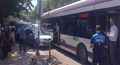 Urfa’da yanlış yapılan park yüzünden trafik uzun süre aksadı