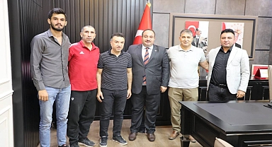 Başkan Ekinci’den amatör spor kulüplerine destek 