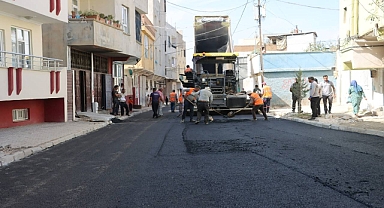 Büyükşehir’den Akçakale ve Viranşehir’de asfalt serimi