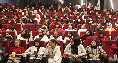 Büyükşehir’den öğrencilere dijital sinema etkinliği