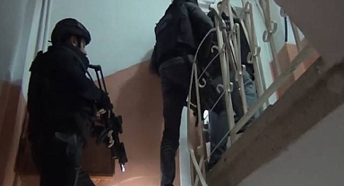 FETÖ'ye yönelik eş zamanlı operasyon! 9 kişi yakalandı