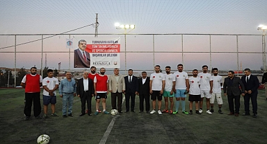 Şanlıurfa Büyükşehir Belediyesi’nden Esnafla El Ele Futbol Turnuvası