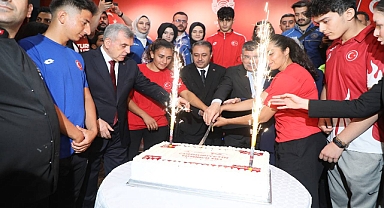 Vali Şıldak: İşte Şanlıurfa, işte Türkiye, işte Cumhuriyet