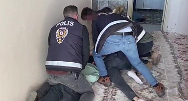 Akçakale'de dolandırıcılık operasyonu! 12 gözaltı 