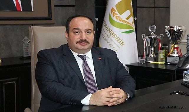 Başkan Ekinci,  Öğretmenler Günü'nü kutladı 