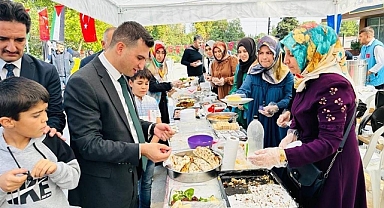 Bozova’da Filistin için hayır çarşısı kuruldu