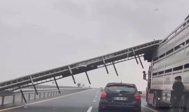 Fırtına nedeniyle TIR’ın dorsesinin parçası uçtu!