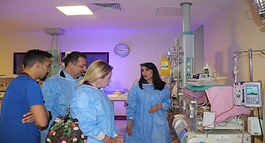 Harran Üniversitesi yenidoğan yoğun bakım ünitesini ziyaret etti