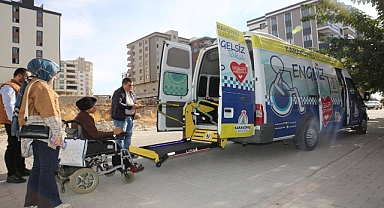 Karaköprü’de engelli vatandaşlara ücretsiz ulaşım