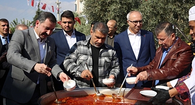 Karaköprü'de vatandaşlar kardeşlik ve dayanışma sofrasında buluştu 