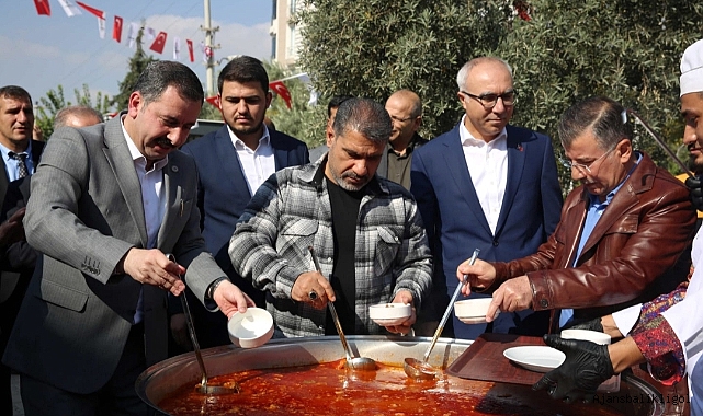 Karaköprü'de vatandaşlar kardeşlik ve dayanışma sofrasında buluştu