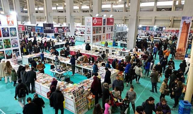 Kitap Fuarını 310 bin kişi ziyaret etti