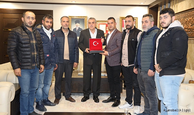 Mirdesilerden Başkan Beyazgül'e ziyaret